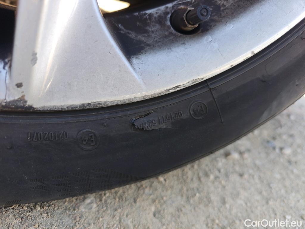  Toyota  Corolla TOYOTA  / 2019 / 5P / berlina con portón 1.8 125H BUSINESS PLUS E-CVT #34