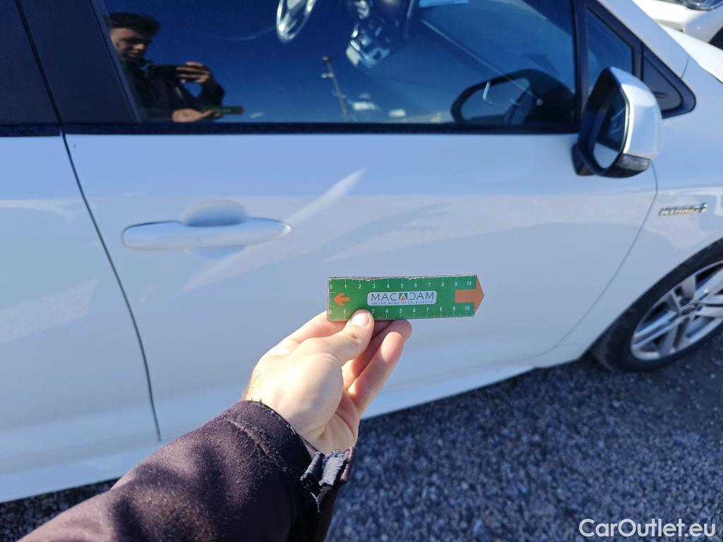  Toyota  Corolla TOYOTA  1.8 125H ACTIVE TECH E-CVT #45