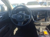  Volvo  V60 VOLVO  / 2018 / 5P / familiar 2.0 B4 (D) Momentum Auto #3