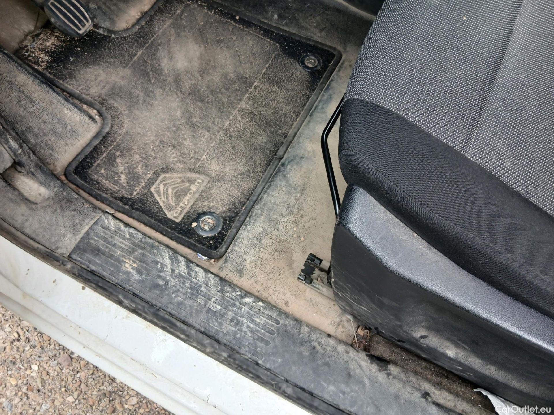  Citroen  Berlingo CITROEN  / 2018 / 3P / furgón derivado de turismo Talla M BlueHDi 100 CONTROL #5