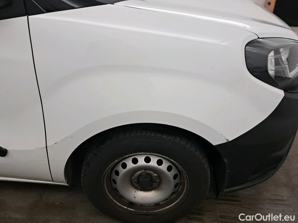  Fiat  Doblo FIAT Doblò Cargo/2015/4P/furgón derivado de turismo Cargo SX 1.3 Mjet 70 kW (95 CV) #6