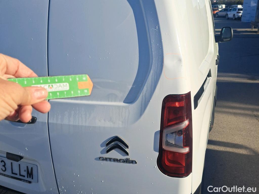  Citroen  Berlingo CITROEN  / 2018 / 3P / furgón derivado de turismo Talla M BlueHDi 100 CONTROL #17