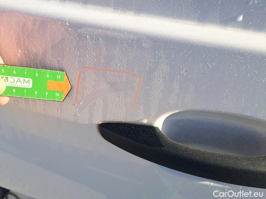  Citroen  Berlingo CITROEN  / 2018 / 3P / furgón derivado de turismo Talla M BlueHDi 100 CONTROL #22