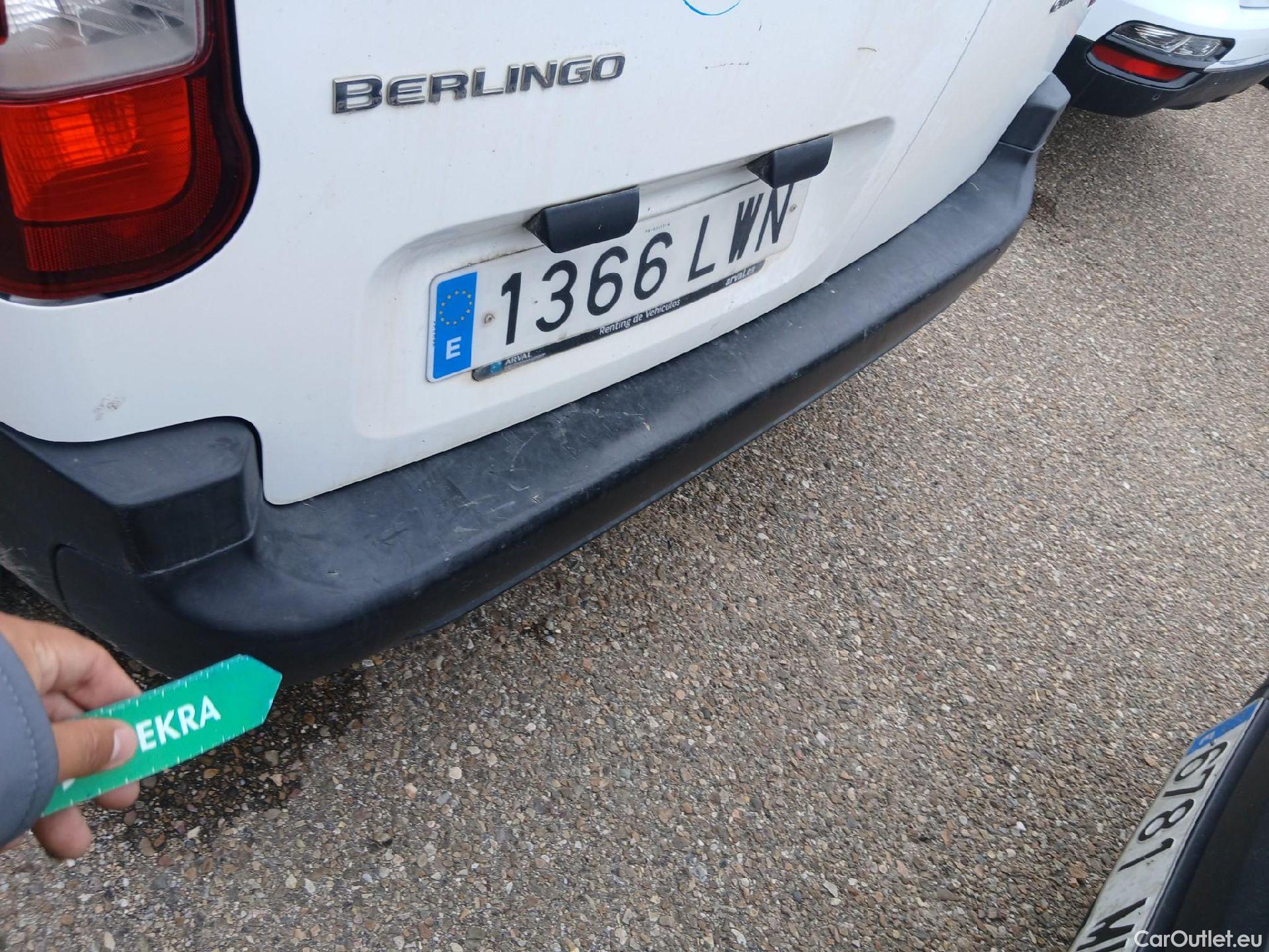  Citroen  Berlingo CITROEN  / 2018 / 3P / furgón derivado de turismo Talla M BlueHDi 100 CONTROL #29