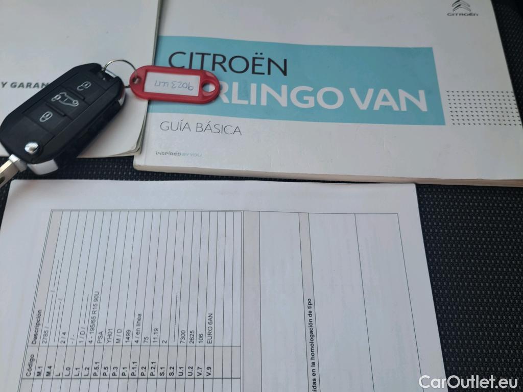  Citroen  Berlingo CITROEN  / 2018 / 3P / furgón derivado de turismo Talla M BlueHDi 100 CONTROL #38