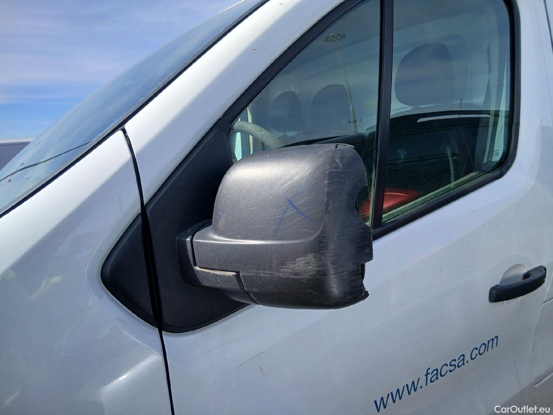  Fiat  Talento FIAT  / 2016 / 4P / furgón N1 1.2 Base Corto 1.6 MJet 88kW (120CV) #9