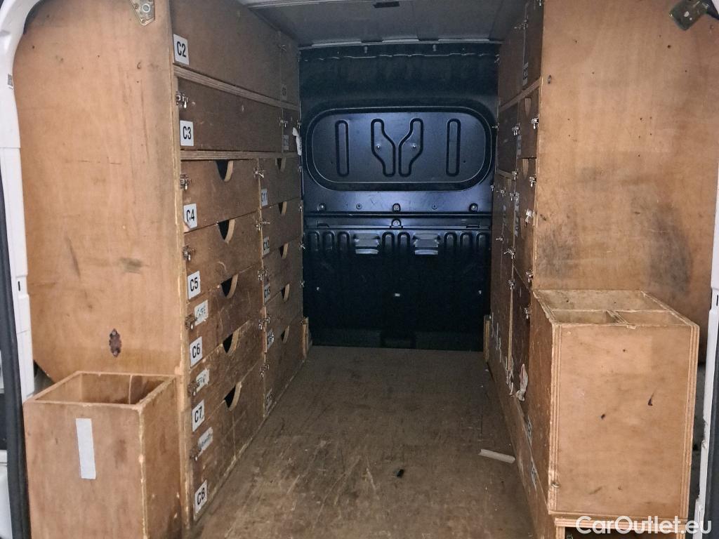  Fiat  Doblo FIAT Doblò Cargo/2015/4P/furgón derivado de turismo Cargo SX 1.3 Mjet 70 kW (95 CV) #35