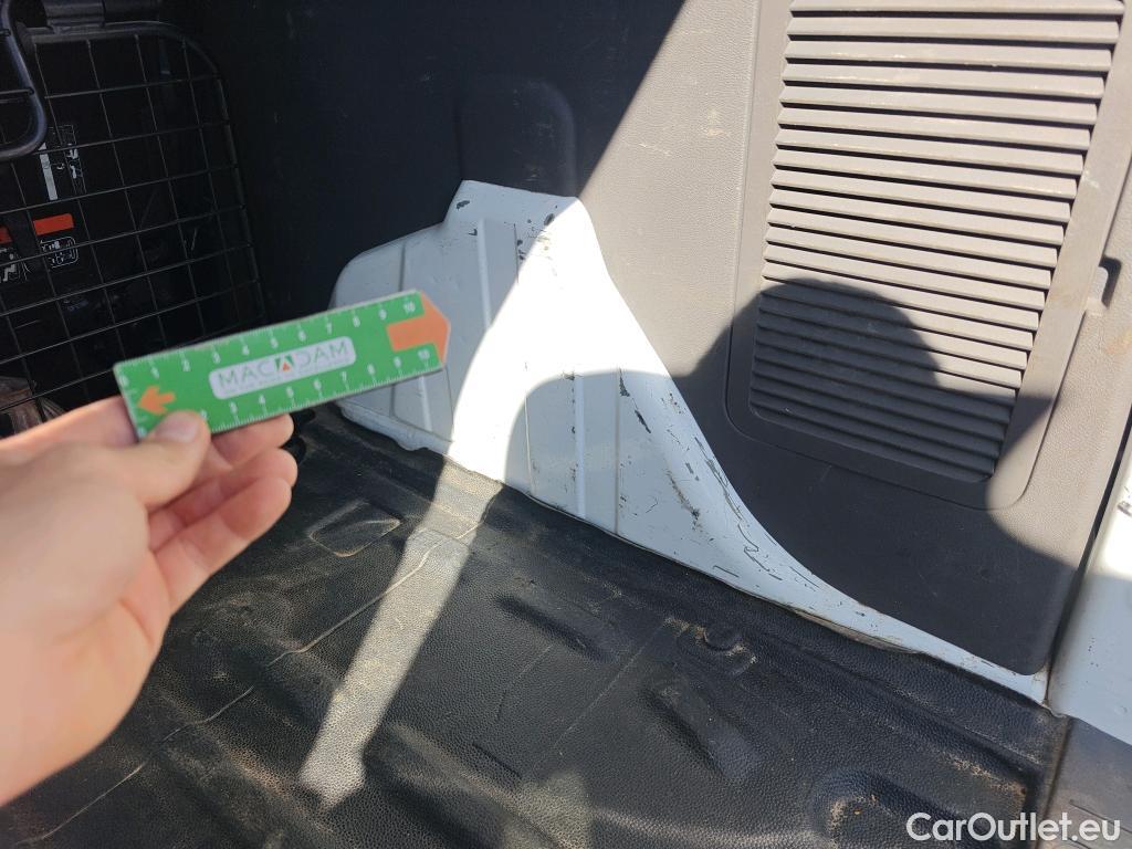  Ford  Transit Connect FORD  / 2013 / 5P / combi Kombi 1.5 TDCi 88kW S/S Trend 230 L2 #16