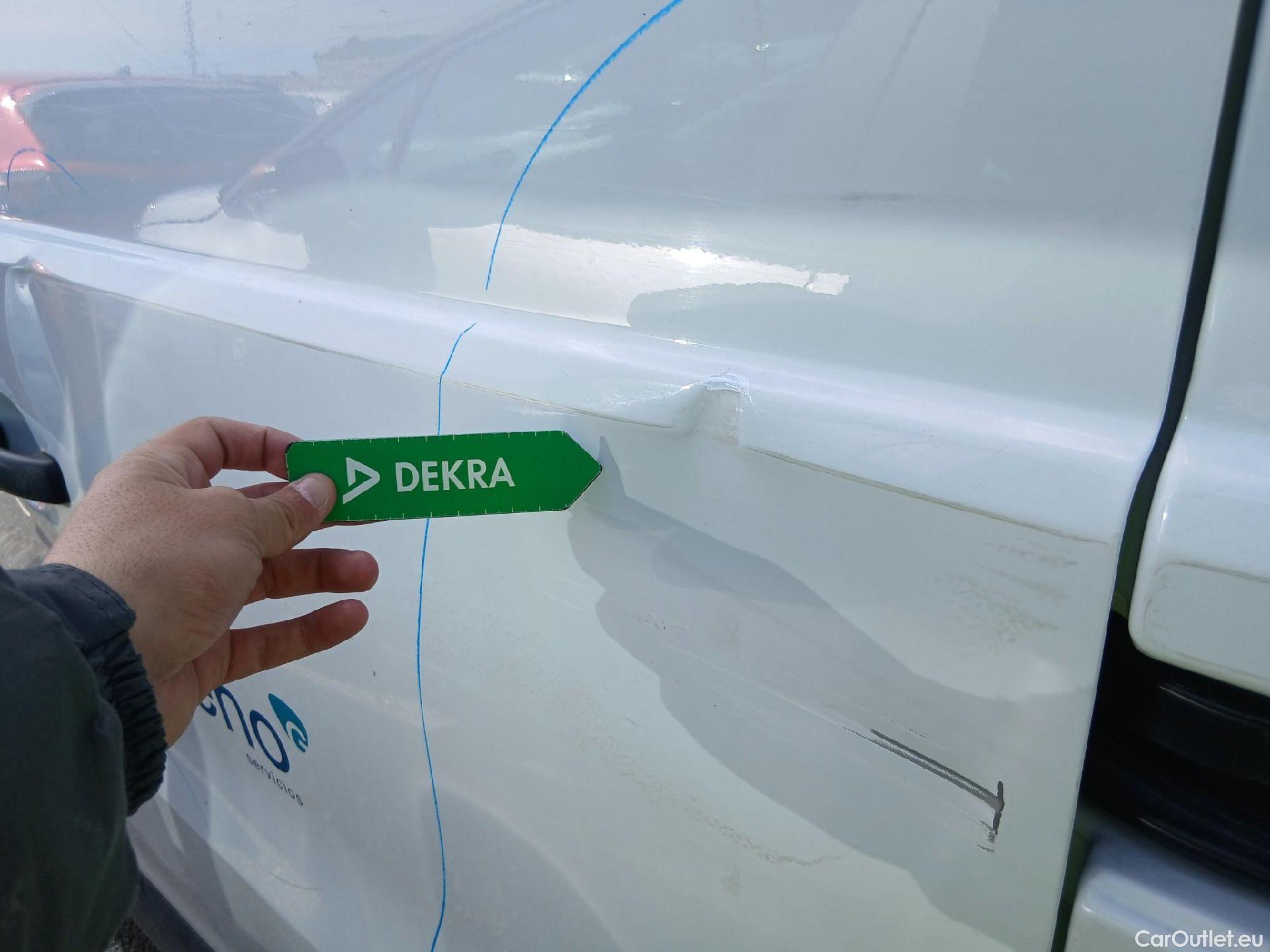  Fiat  Talento FIAT  / 2016 / 4P / furgón N1 1.2 Base Corto 1.6 MJet 88kW (120CV) #18