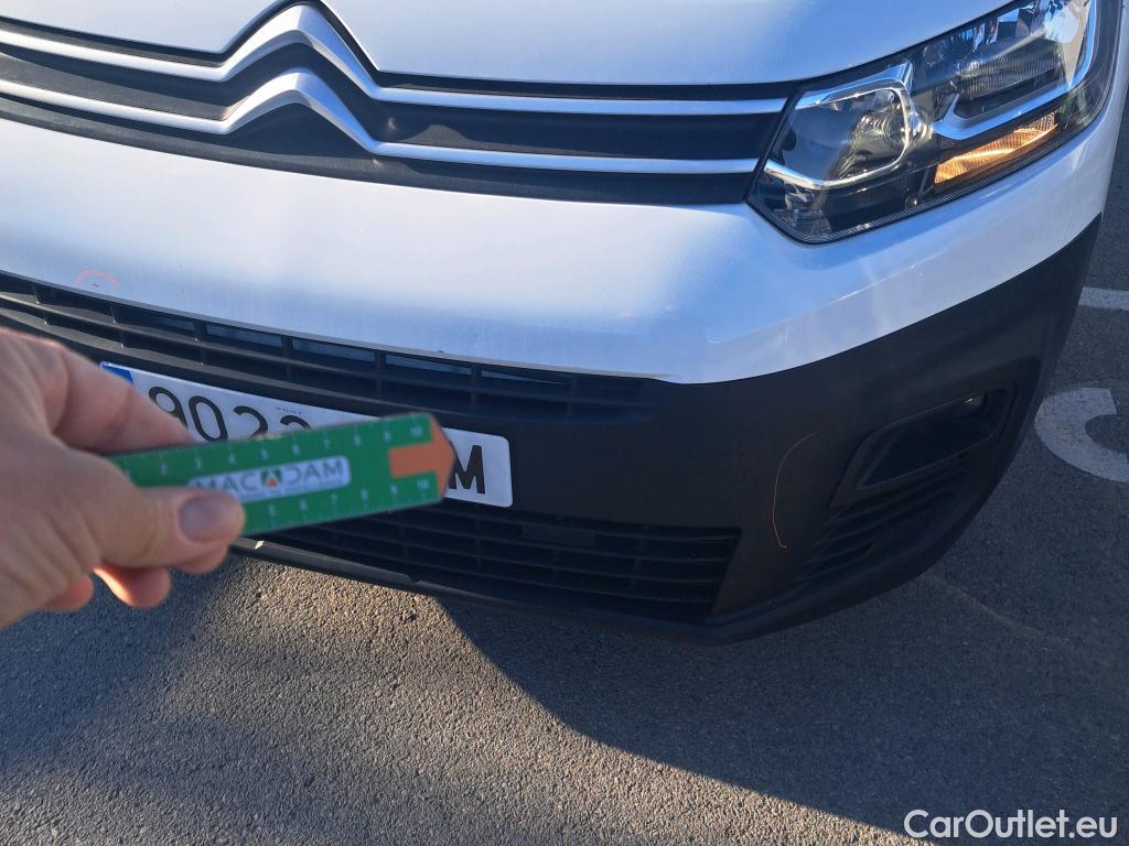  Citroen  Berlingo CITROEN  / 2018 / 3P / furgón derivado de turismo Talla M BlueHDi 100 CONTROL #30