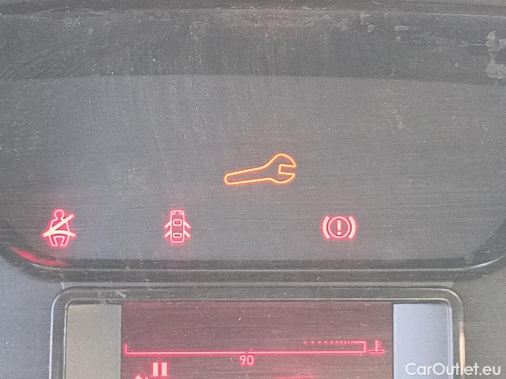  Citroen  Berlingo CITROEN  / 2018 / 3P / furgón derivado de turismo Talla M BlueHDi 73kW CONTROL #39