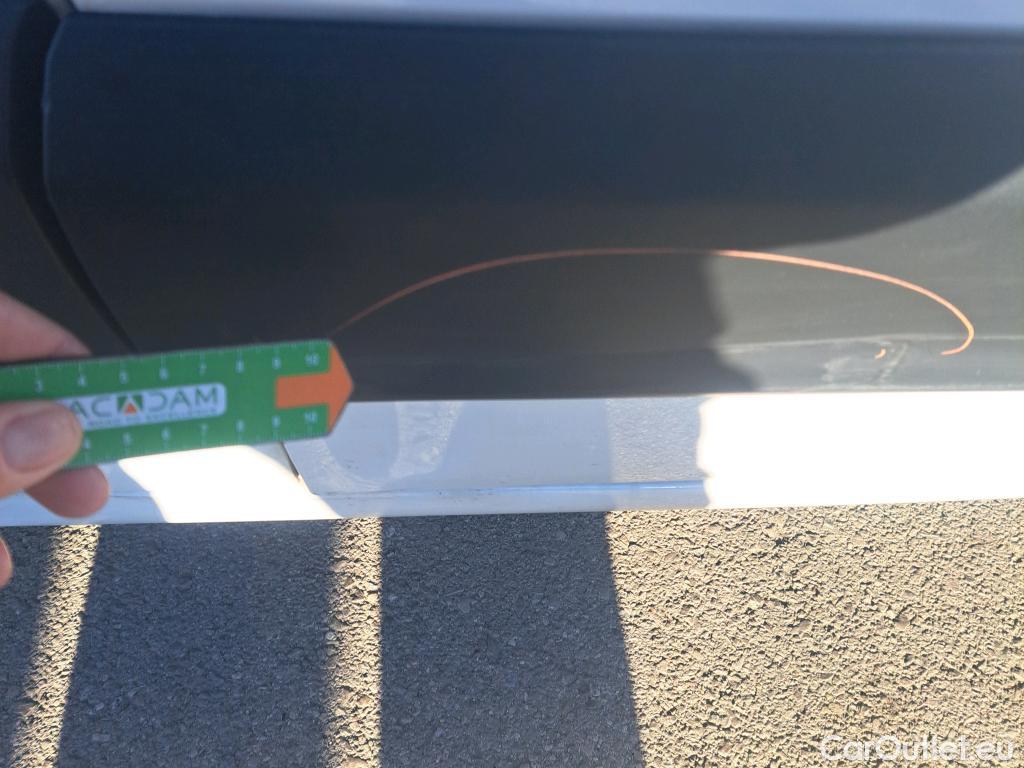  Citroen  Berlingo CITROEN  / 2018 / 3P / furgón derivado de turismo Talla M BlueHDi 100 CONTROL #44