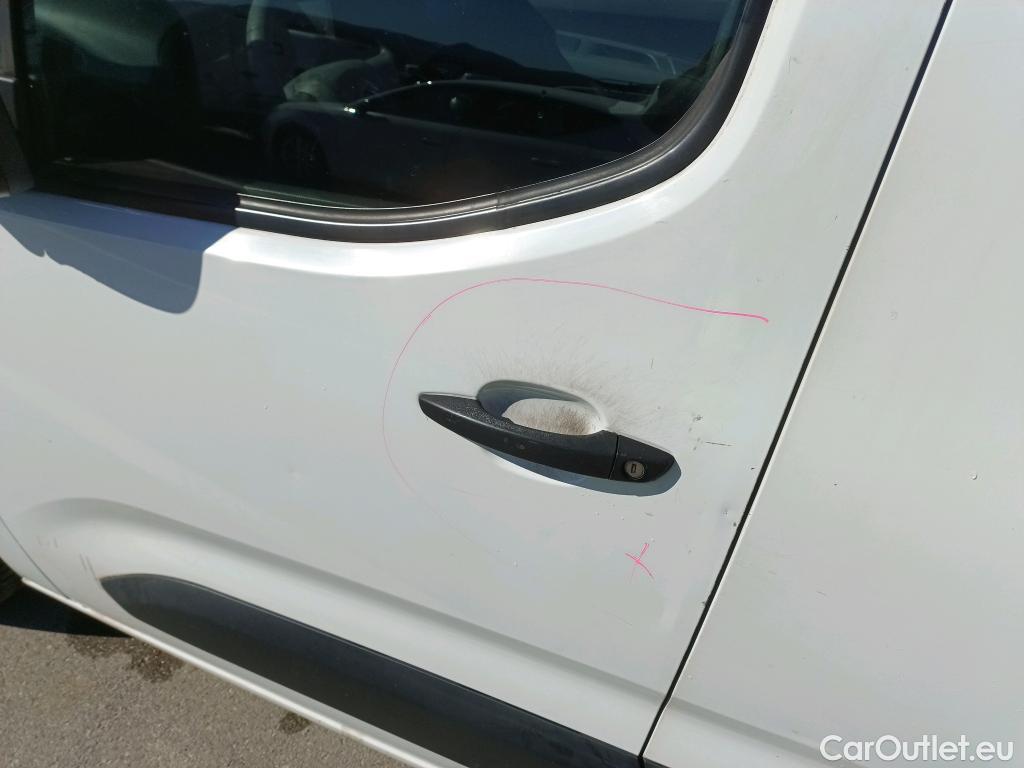  Citroen  Berlingo CITROEN  / 2018 / 3P / furgón derivado de turismo Talla M BlueHDi 73kW CONTROL #22