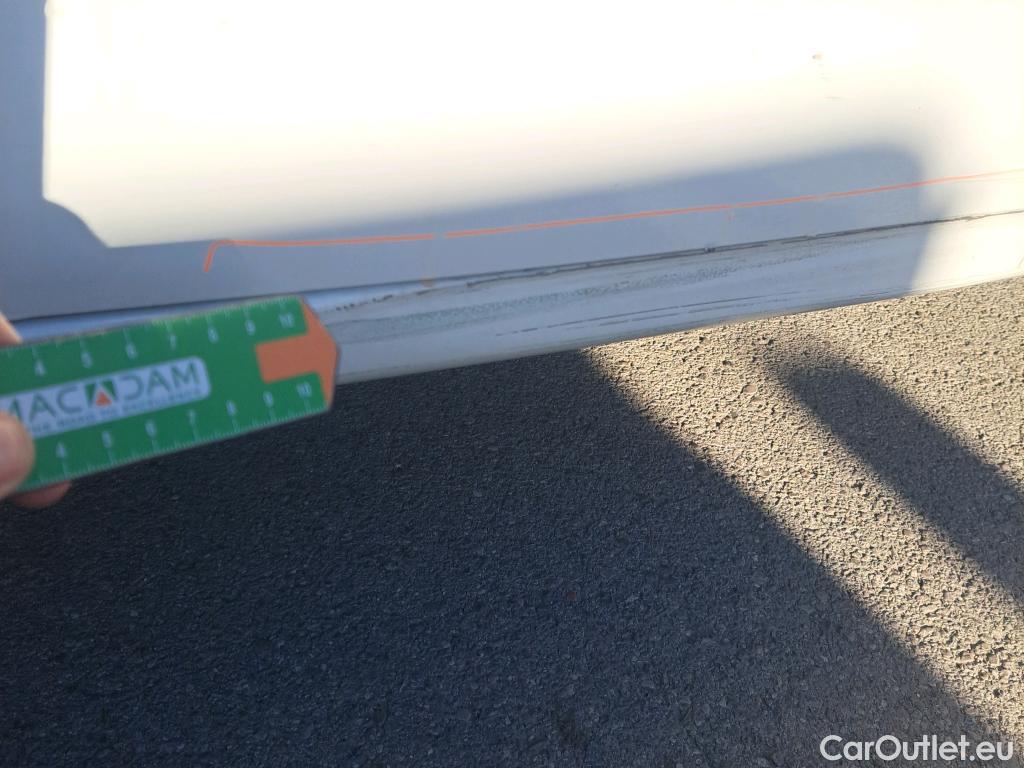  Citroen  Berlingo CITROEN  / 2018 / 3P / furgón derivado de turismo Talla M BlueHDi 100 CONTROL #24