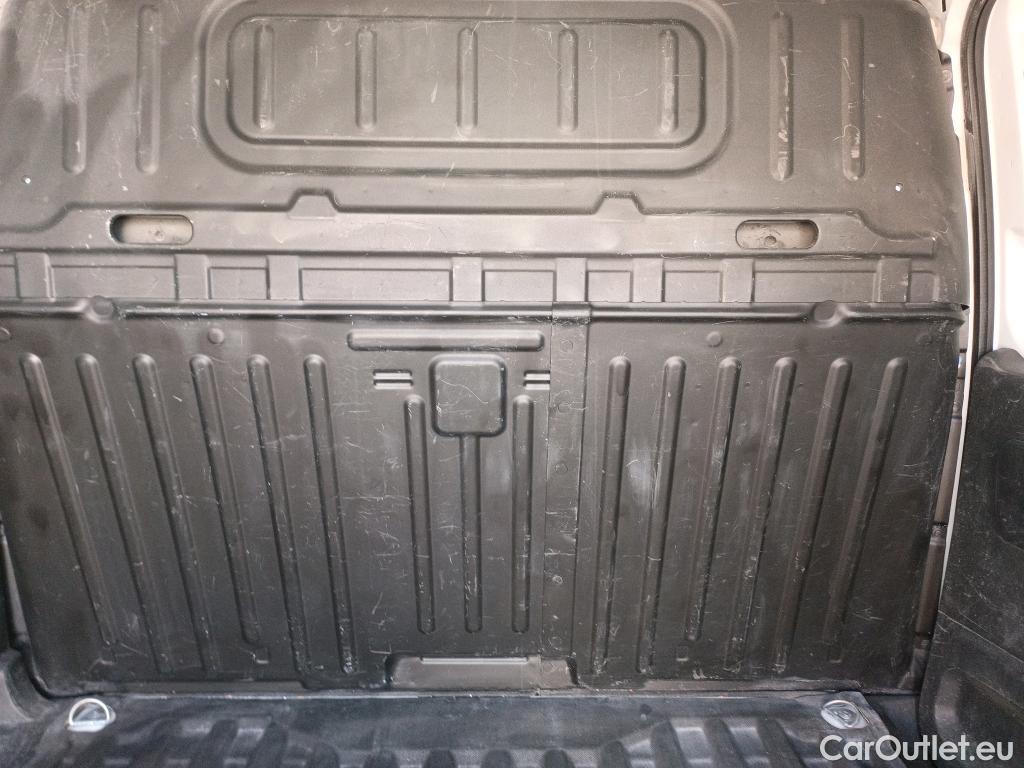  Citroen  Berlingo CITROEN  / 2018 / 3P / furgón derivado de turismo Talla M BlueHDi 73kW CONTROL #19