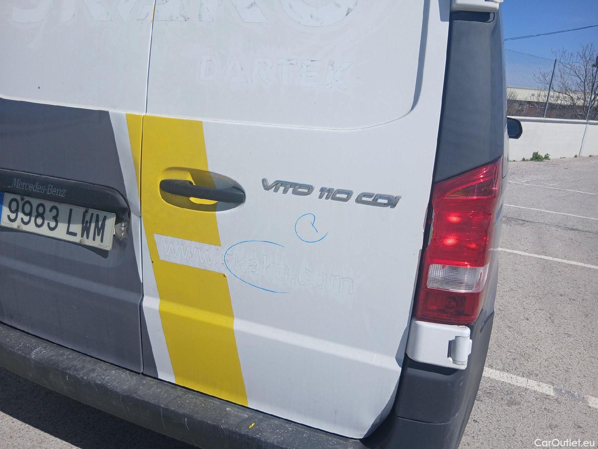 Mercedes  Vito MERCEDES-BENZ  / 2014 / 4P / furgón 110CDI TD 75kW furgón Pro compacta #26
