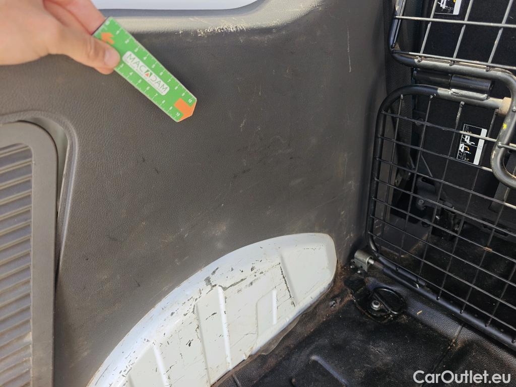  Ford  Transit Connect FORD  / 2013 / 5P / combi Kombi 1.5 TDCi 88kW S/S Trend 230 L2 #32