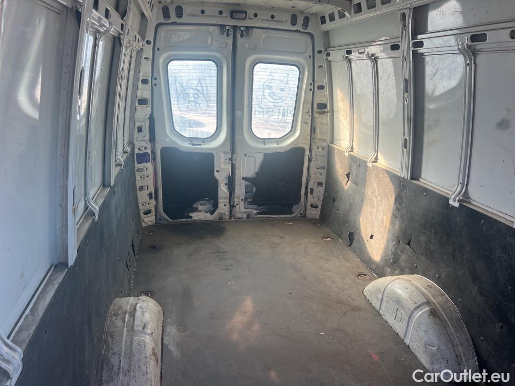  Iveco  Daily IVECO  / 2019 / 4P / combi 35S 14H V 4100/H2 16H M3 #37