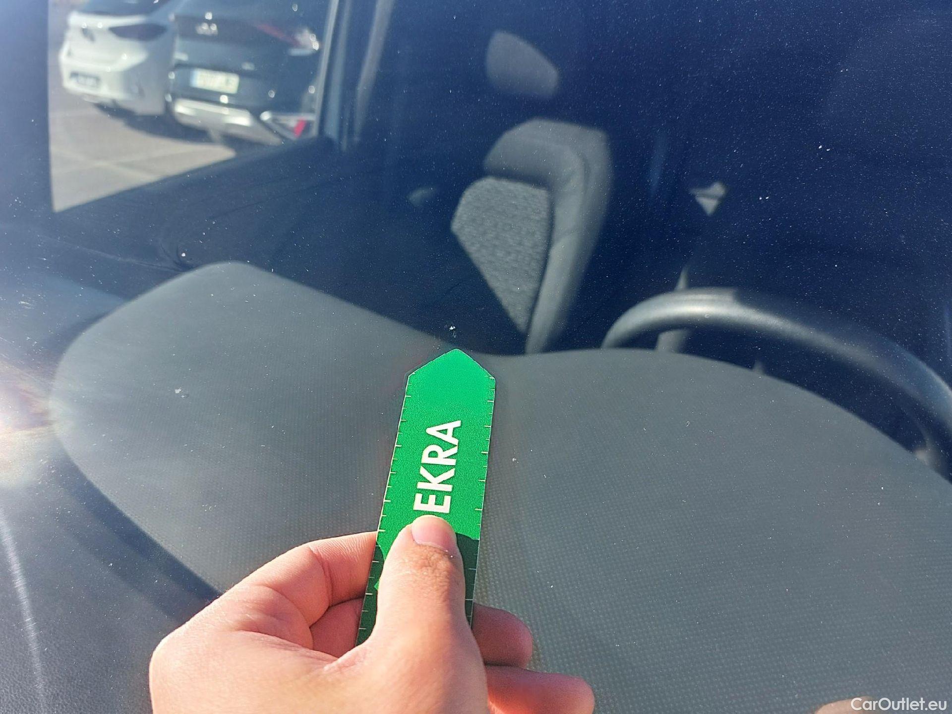  Mercedes  Citan MERCEDES-BENZ  / 2021 / 4P / furgón derivado de turismo 108 CDI 55kW Furgón Base Largo #7