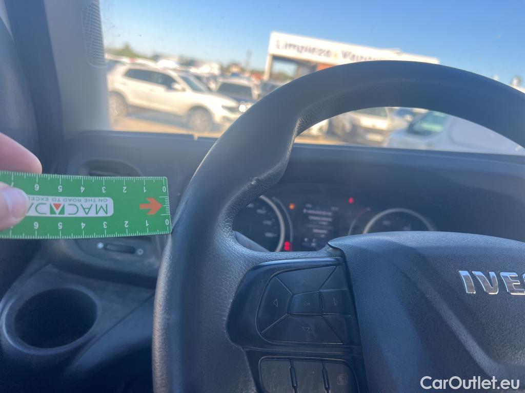  Iveco  Daily IVECO  / 2019 / 4P / combi 35S 14H V 4100/H2 16H M3 #50