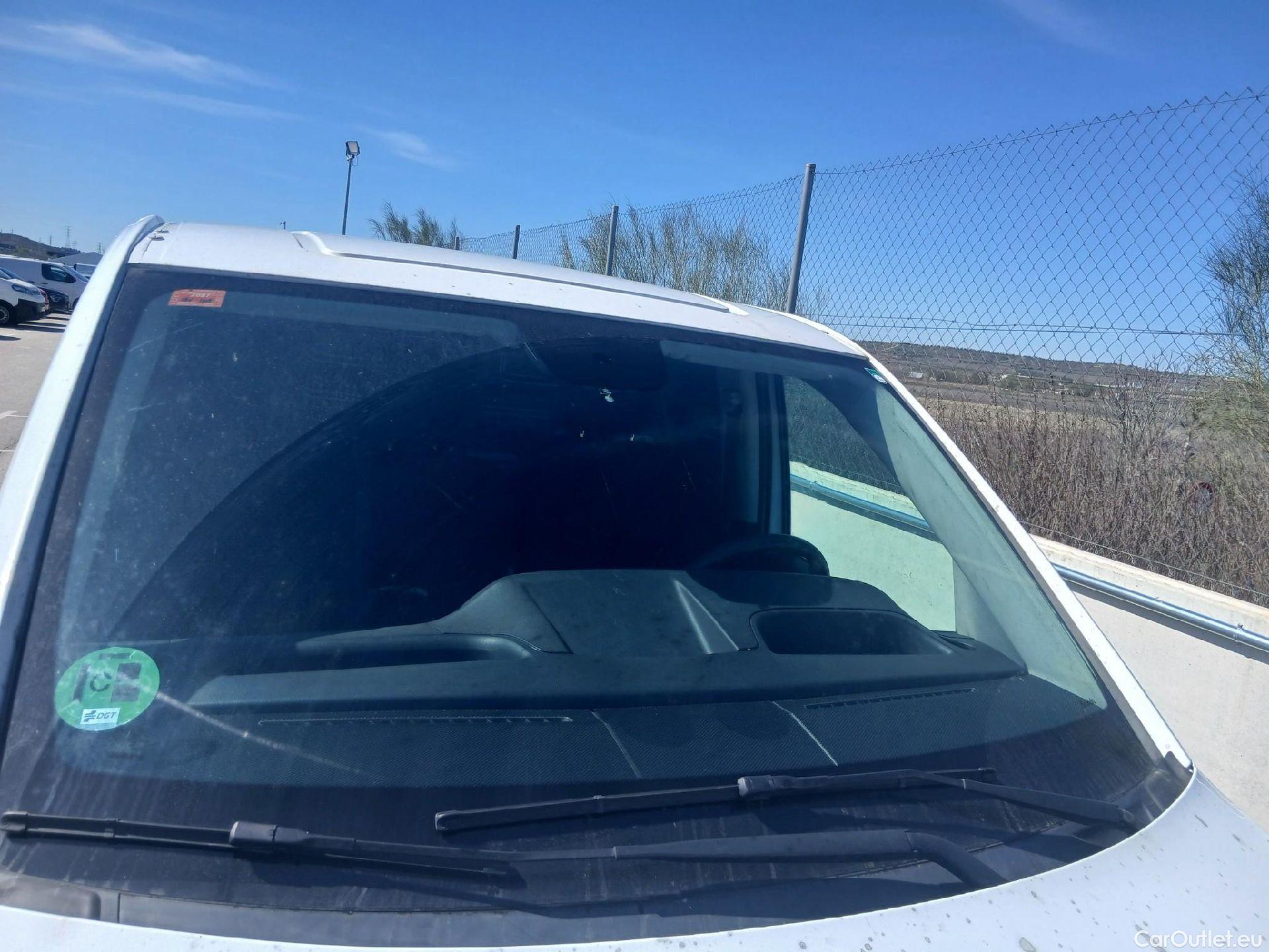  Mercedes  Vito MERCEDES-BENZ  / 2014 / 4P / furgón 110CDI TD 75kW furgón Pro compacta #15