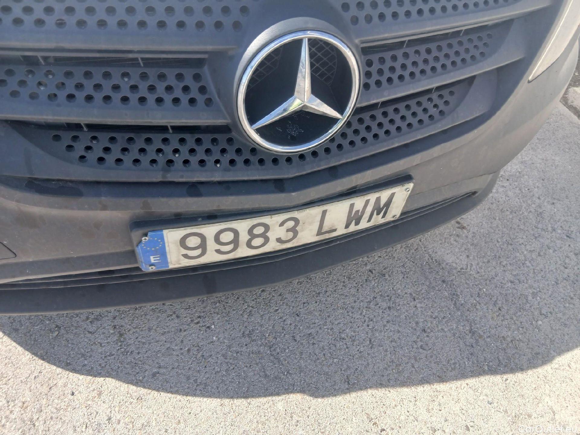  Mercedes  Vito MERCEDES-BENZ  / 2014 / 4P / furgón 110CDI TD 75kW furgón Pro compacta #12