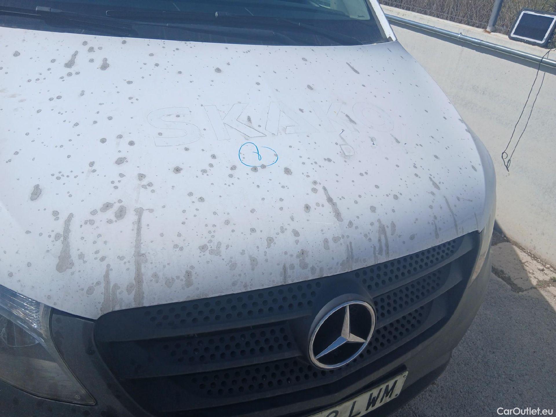  Mercedes  Vito MERCEDES-BENZ  / 2014 / 4P / furgón 110CDI TD 75kW furgón Pro compacta #14