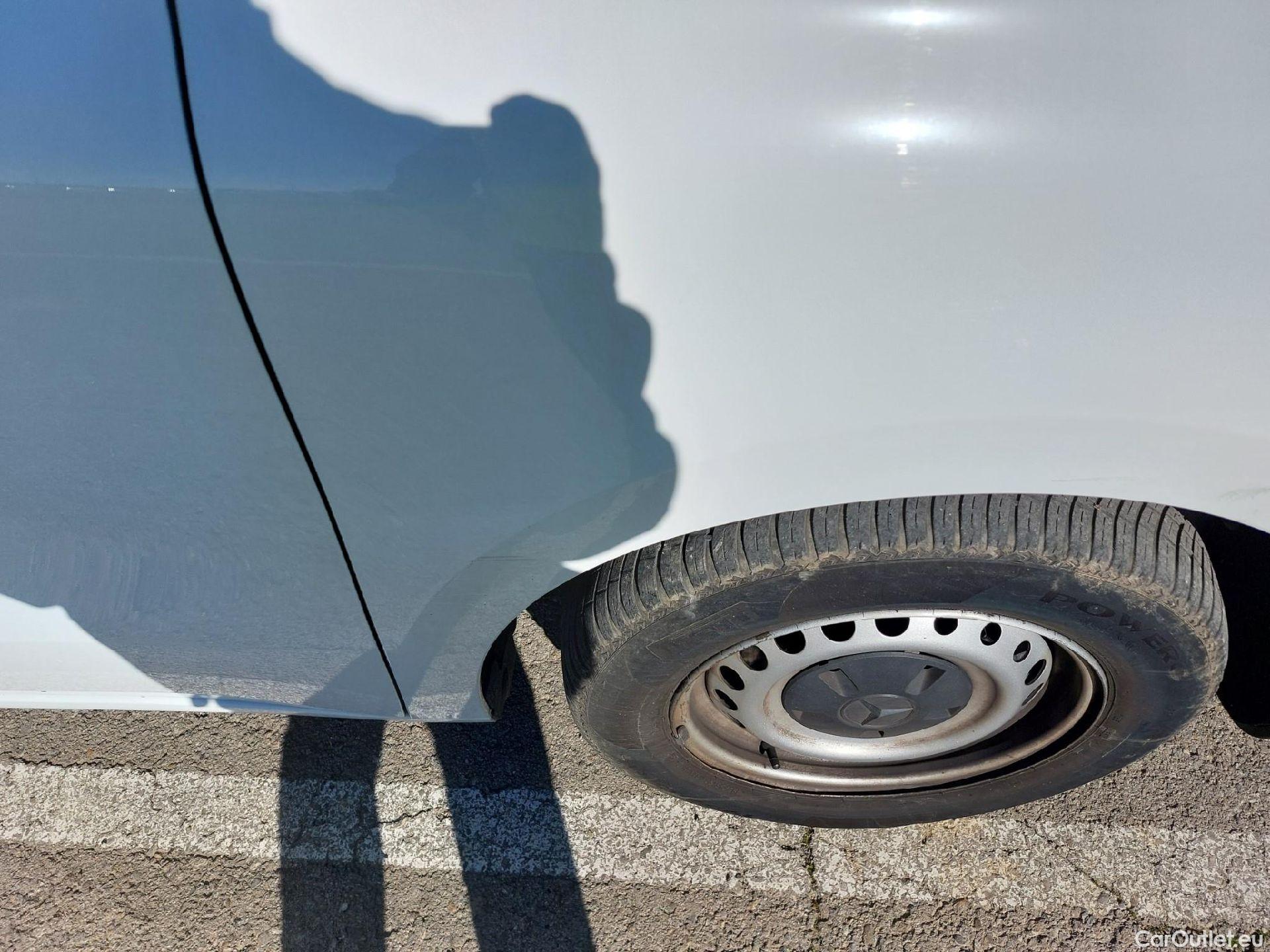  Mercedes  Citan MERCEDES-BENZ  / 2021 / 4P / furgón derivado de turismo 108 CDI 55kW Furgón Base Largo #19