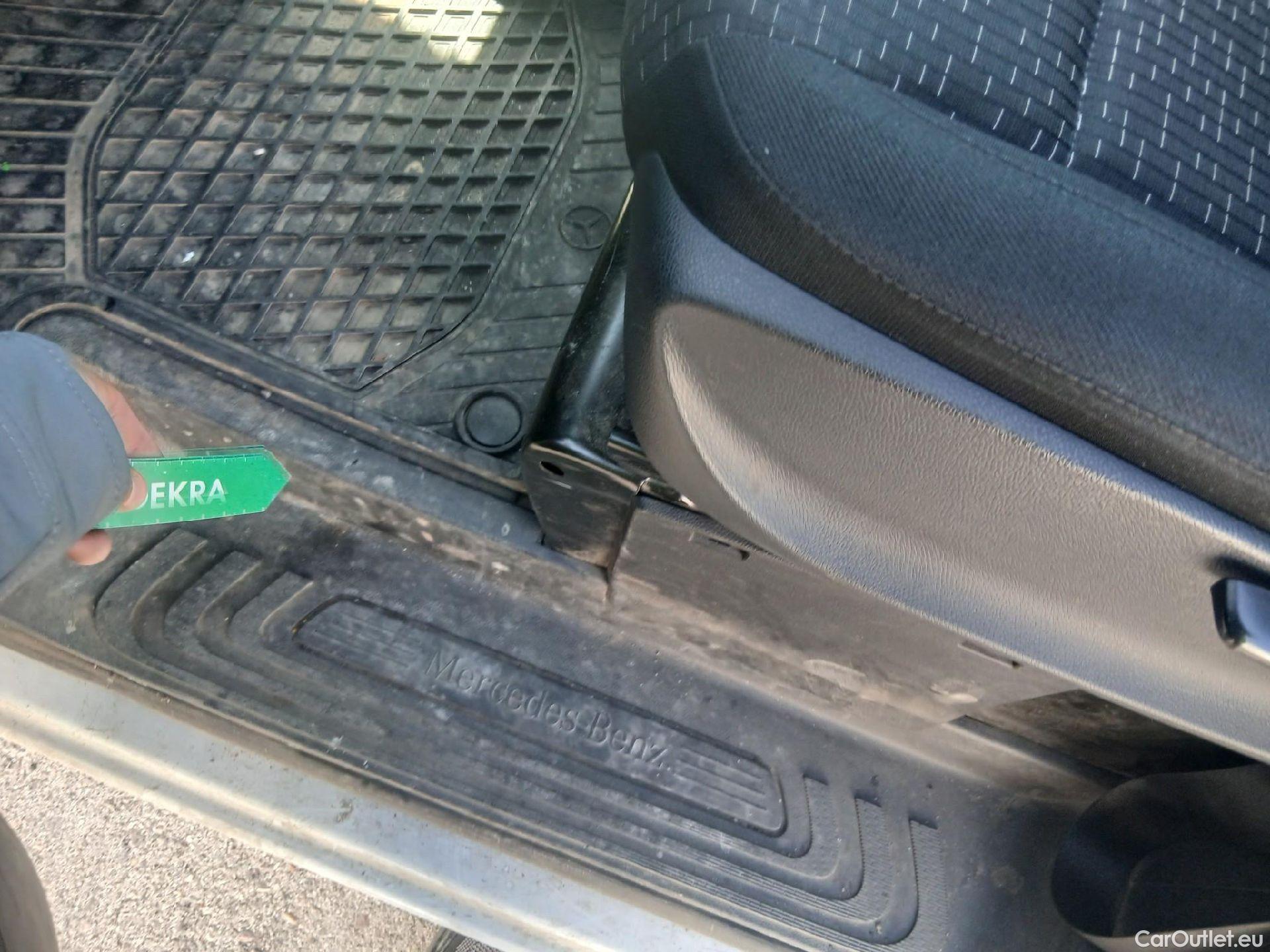  Mercedes  Vito MERCEDES-BENZ  / 2014 / 4P / furgón 110CDI TD 75kW furgón Pro compacta #2