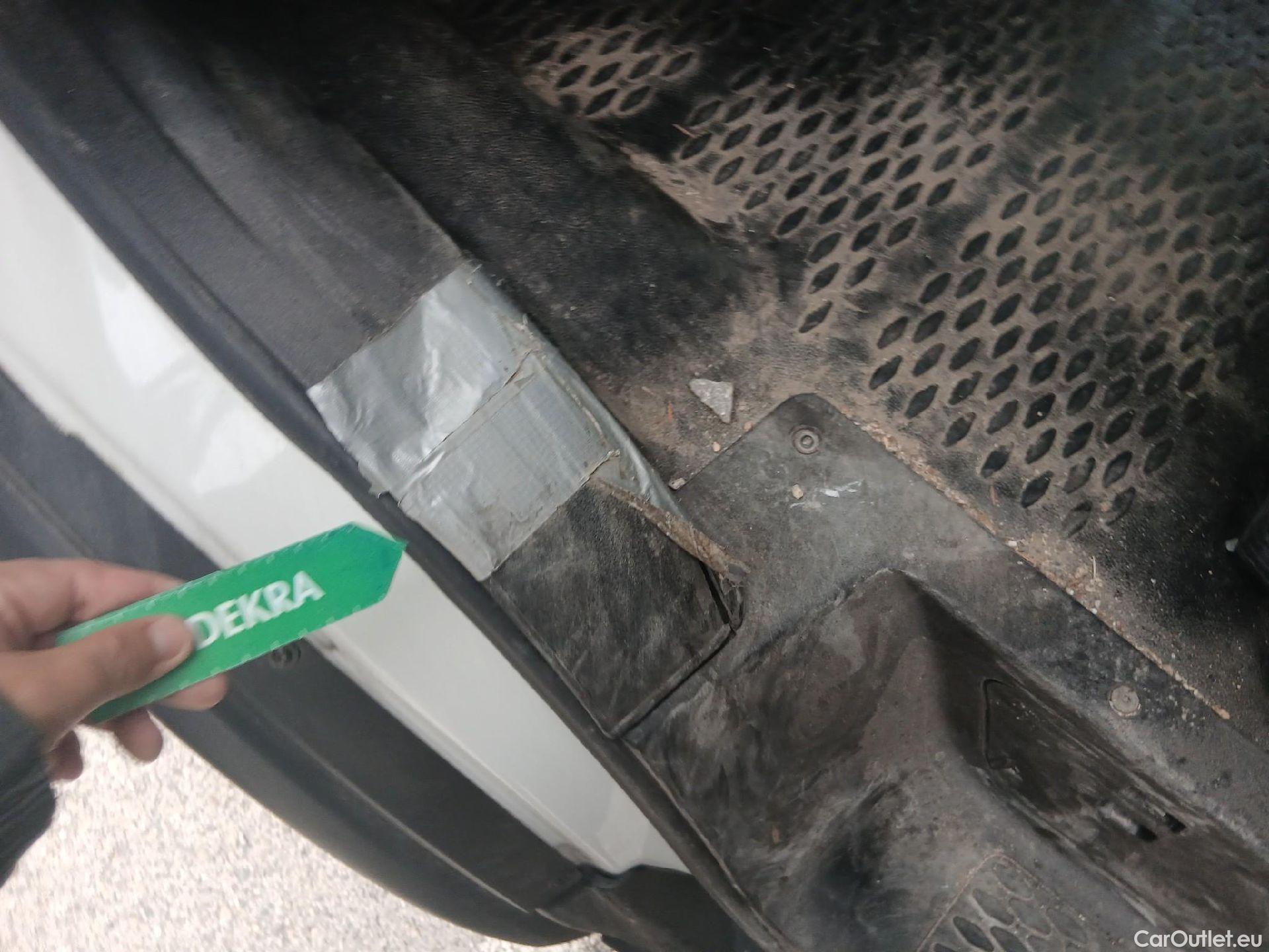  Iveco  Daily IVECO  / 2019 / 4P / furgón 2.3 TD 35S 16 V 3520L/H2 12 M3 #15