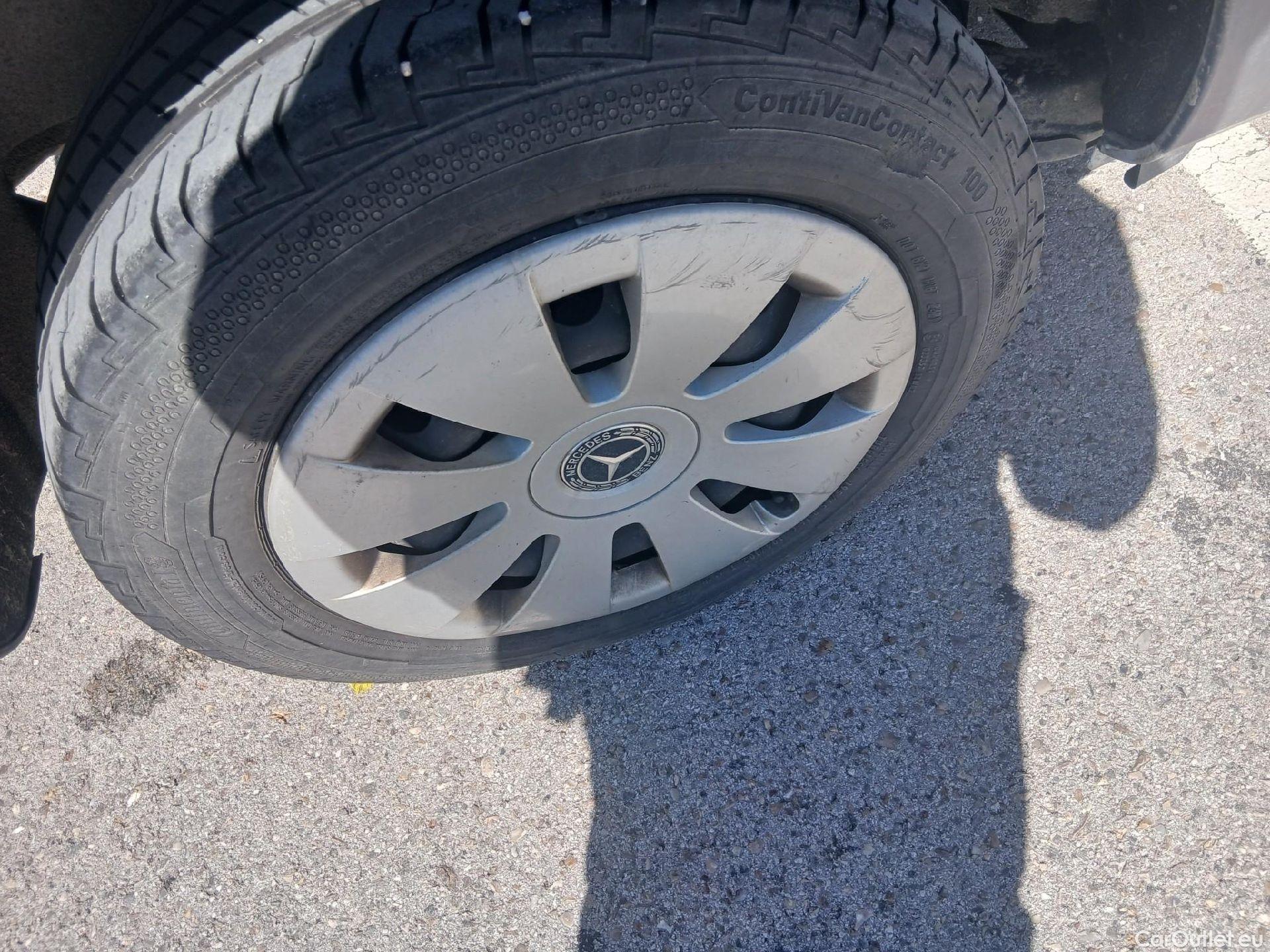  Mercedes  Vito MERCEDES-BENZ  / 2014 / 4P / furgón 110CDI TD 75kW furgón Pro compacta #34