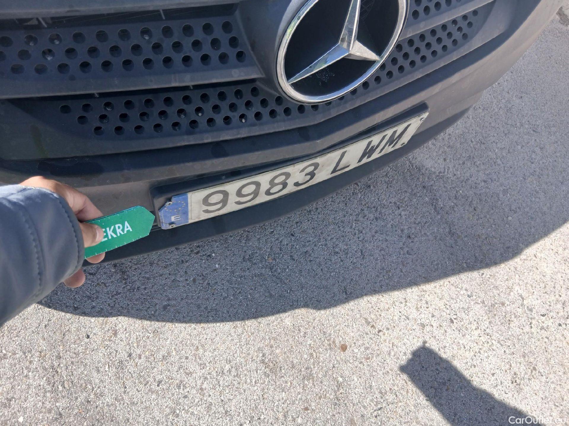  Mercedes  Vito MERCEDES-BENZ  / 2014 / 4P / furgón 110CDI TD 75kW furgón Pro compacta #11