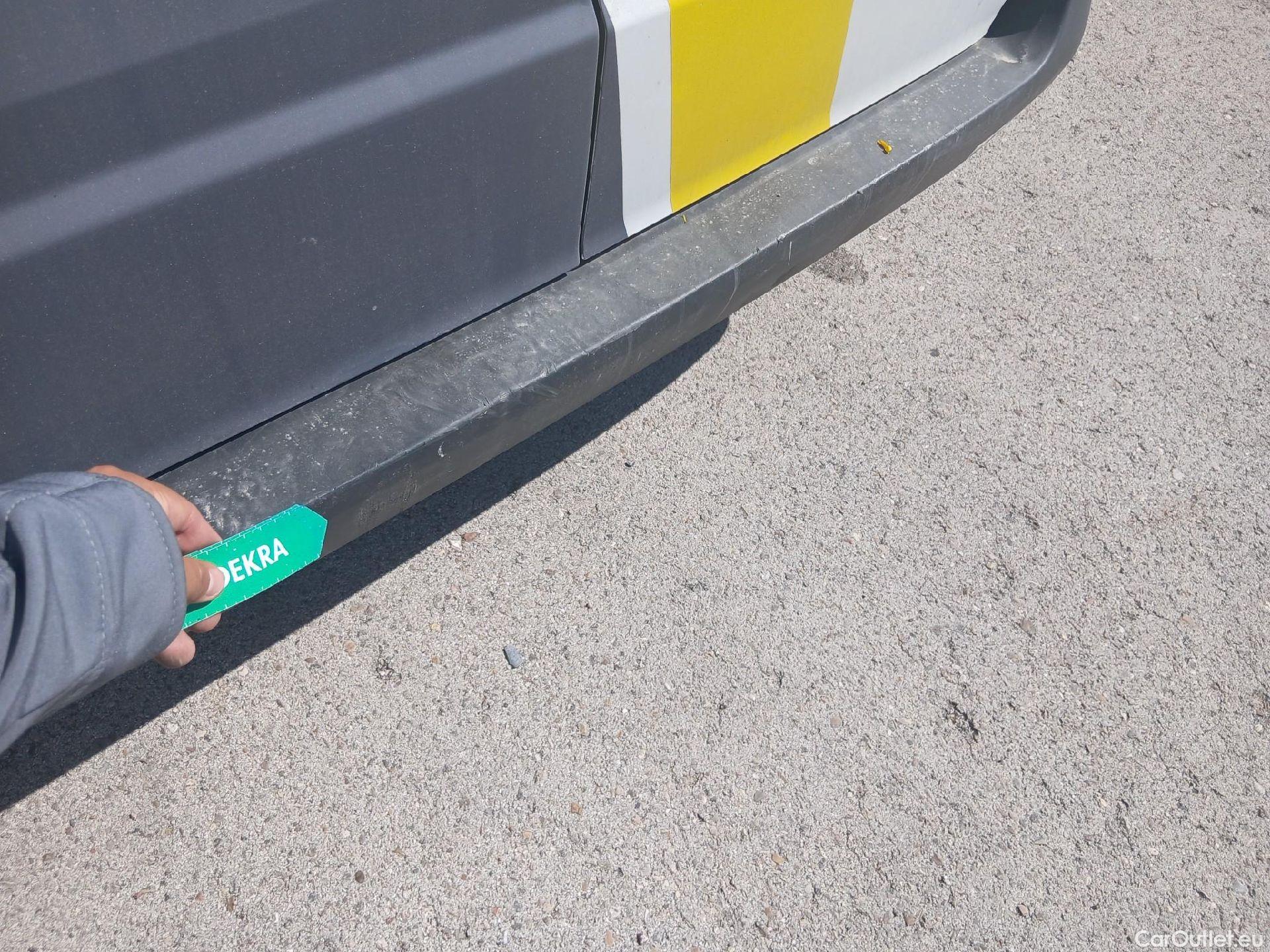  Mercedes  Vito MERCEDES-BENZ  / 2014 / 4P / furgón 110CDI TD 75kW furgón Pro compacta #22