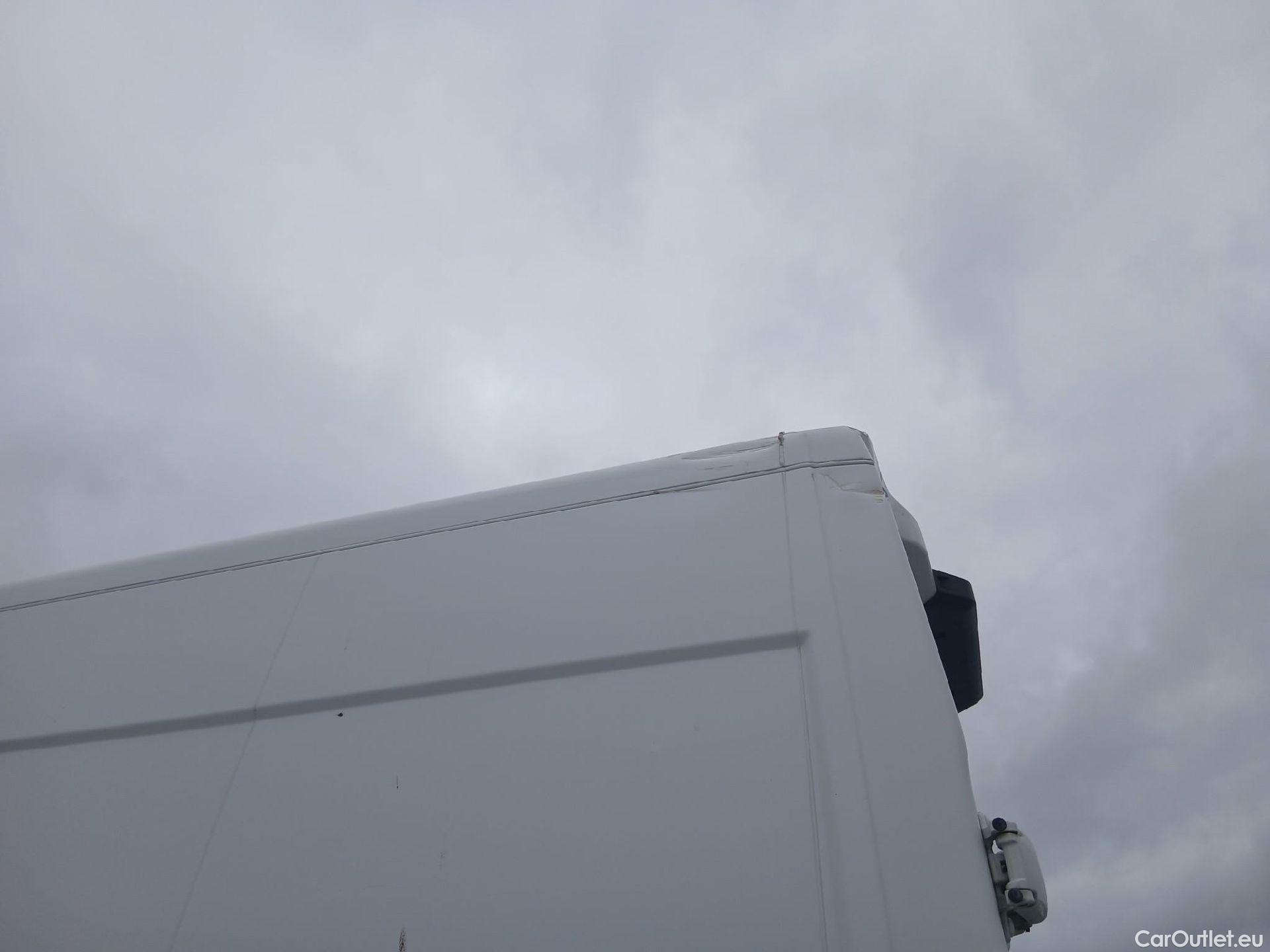  Iveco  Daily IVECO  / 2019 / 4P / furgón 2.3 TD 35S 16 V 3520L/H2 12 M3 #34