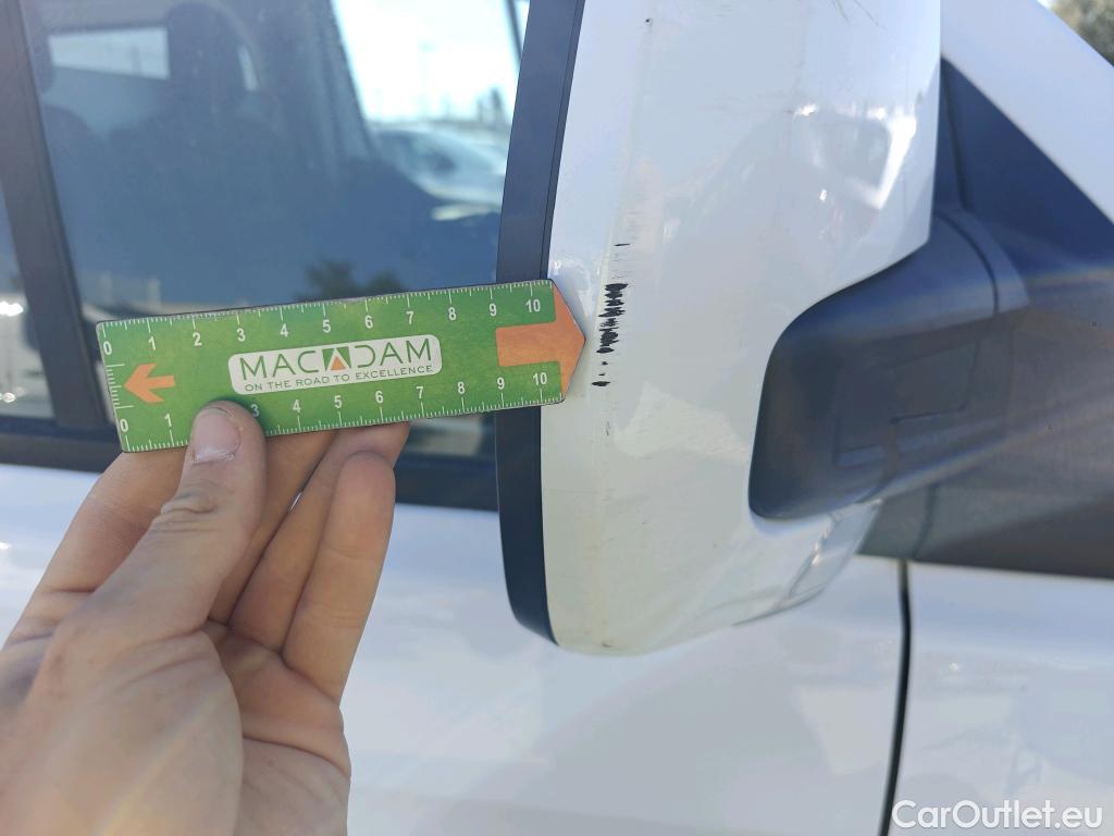  Ford  Transit FORD  Custom / 2012 / 4P / combi Mixto 2.0 TDCI 77kW 320 L1 Trend M1 #36