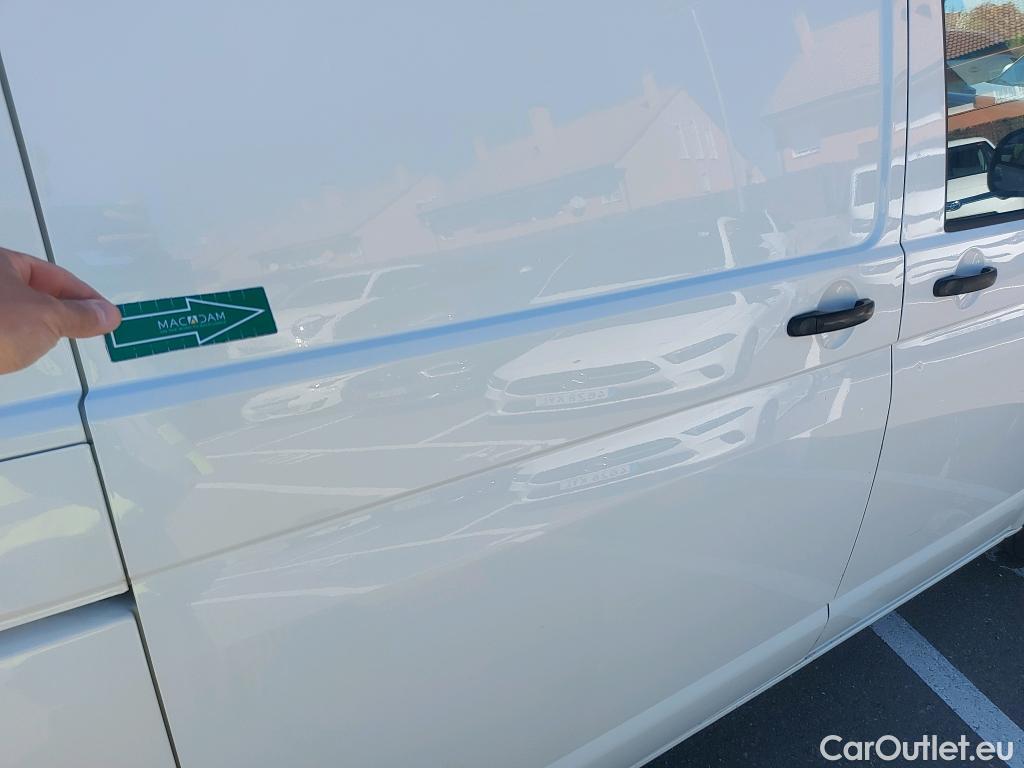  Land Rover  Discovery VOLKSWAGEN Transporter / 2020 / 4P / furgón Furgón Corto TN 2.0 TDI 110kW 4MO #5