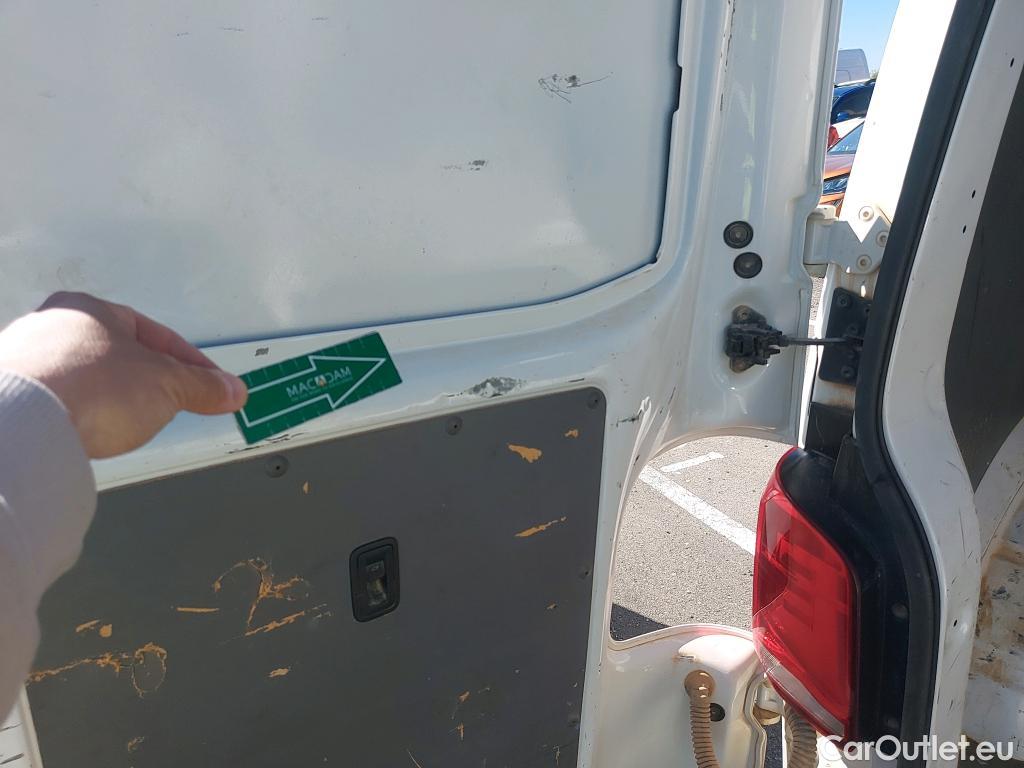  Land Rover  Discovery VOLKSWAGEN Transporter / 2020 / 4P / furgón Furgón Corto TN 2.0 TDI 110kW 4MO #10