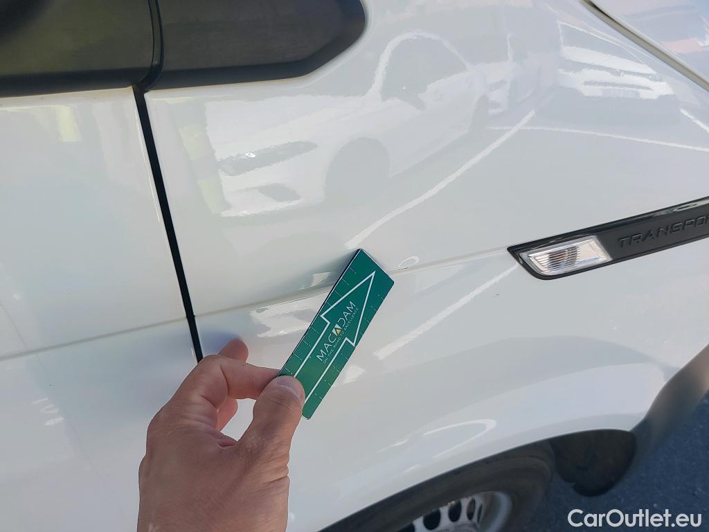  Land Rover  Discovery VOLKSWAGEN Transporter / 2020 / 4P / furgón Furgón Corto TN 2.0 TDI 110kW 4MO #16