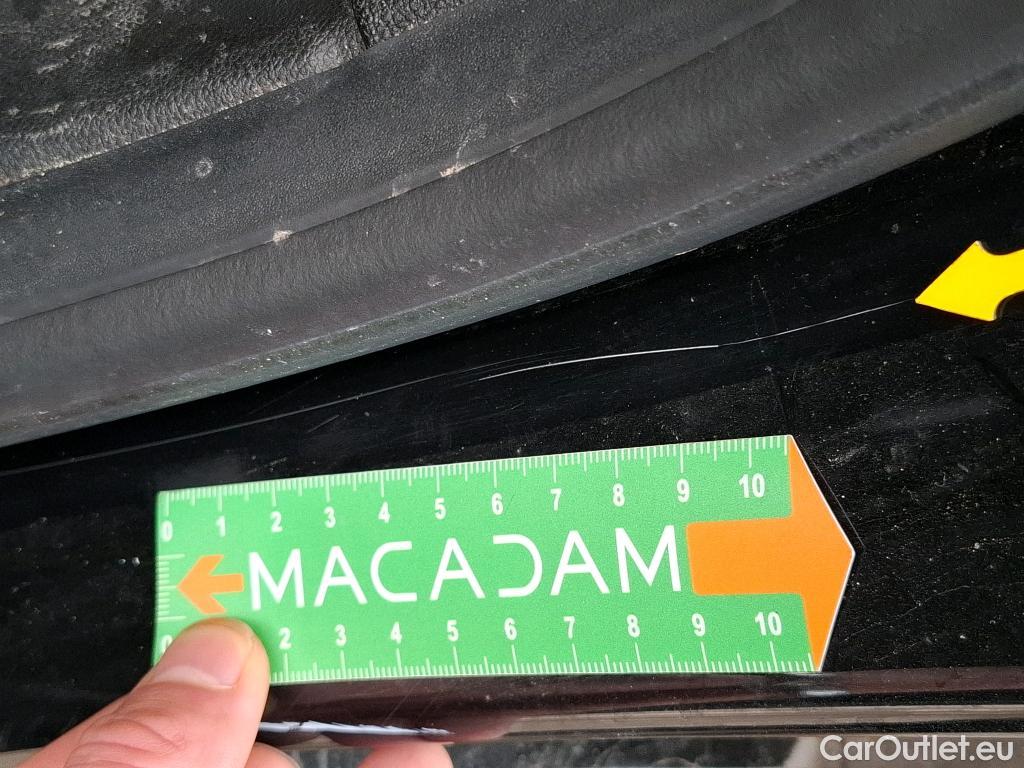  Renault  Megane RENAULT Mégane Estate / 2020 / 5P / Break Business E-TECH Plug-in Hybride 160 #12