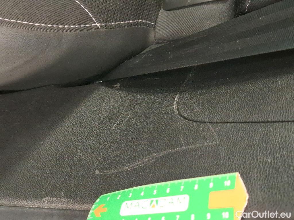  Renault  Megane  IV Grandtour Business 1.5 dCi 115CV BVA7 E6d #6