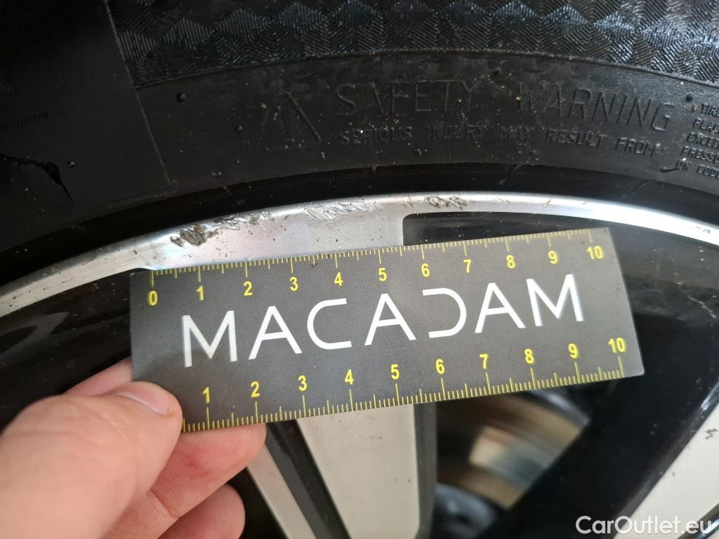  Renault  Austral  Techno 1.2 E-TECH Hybrid 200CV BVA6 6E #19