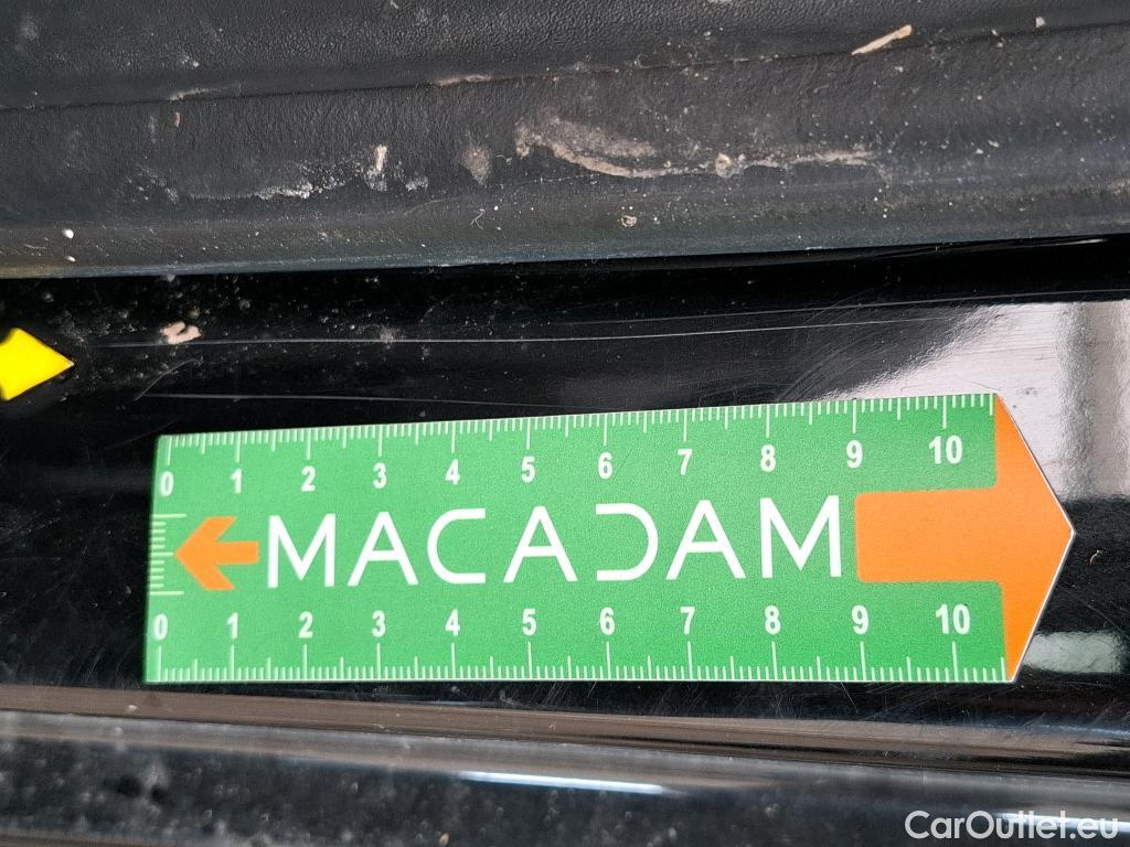  Renault  Megane RENAULT Mégane Estate / 2020 / 5P / Break Business E-TECH Plug-in Hybride 160 #11