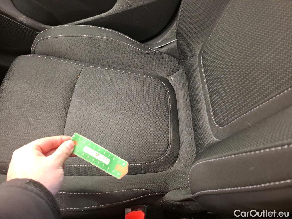  Renault  Megane  IV Berline 5pt. Business 1.5 dCi 115CV BVA7 E6d #23