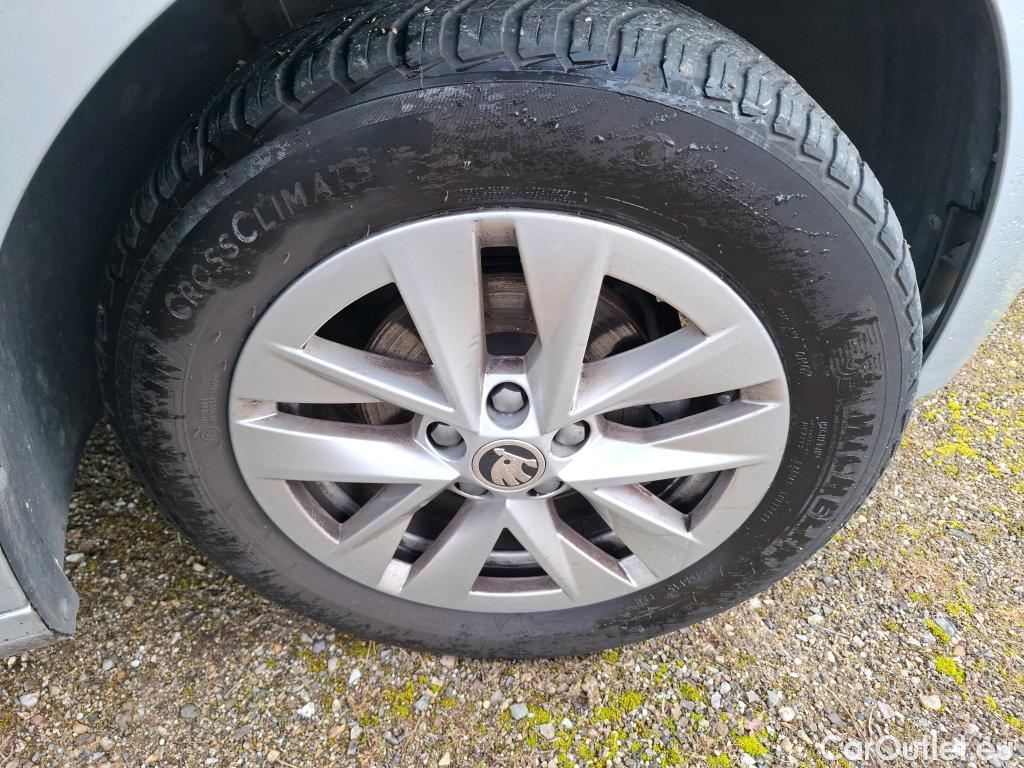  Skoda  Fabia  Ambition 1.0 TSI 95CV BVM5 E6d #28