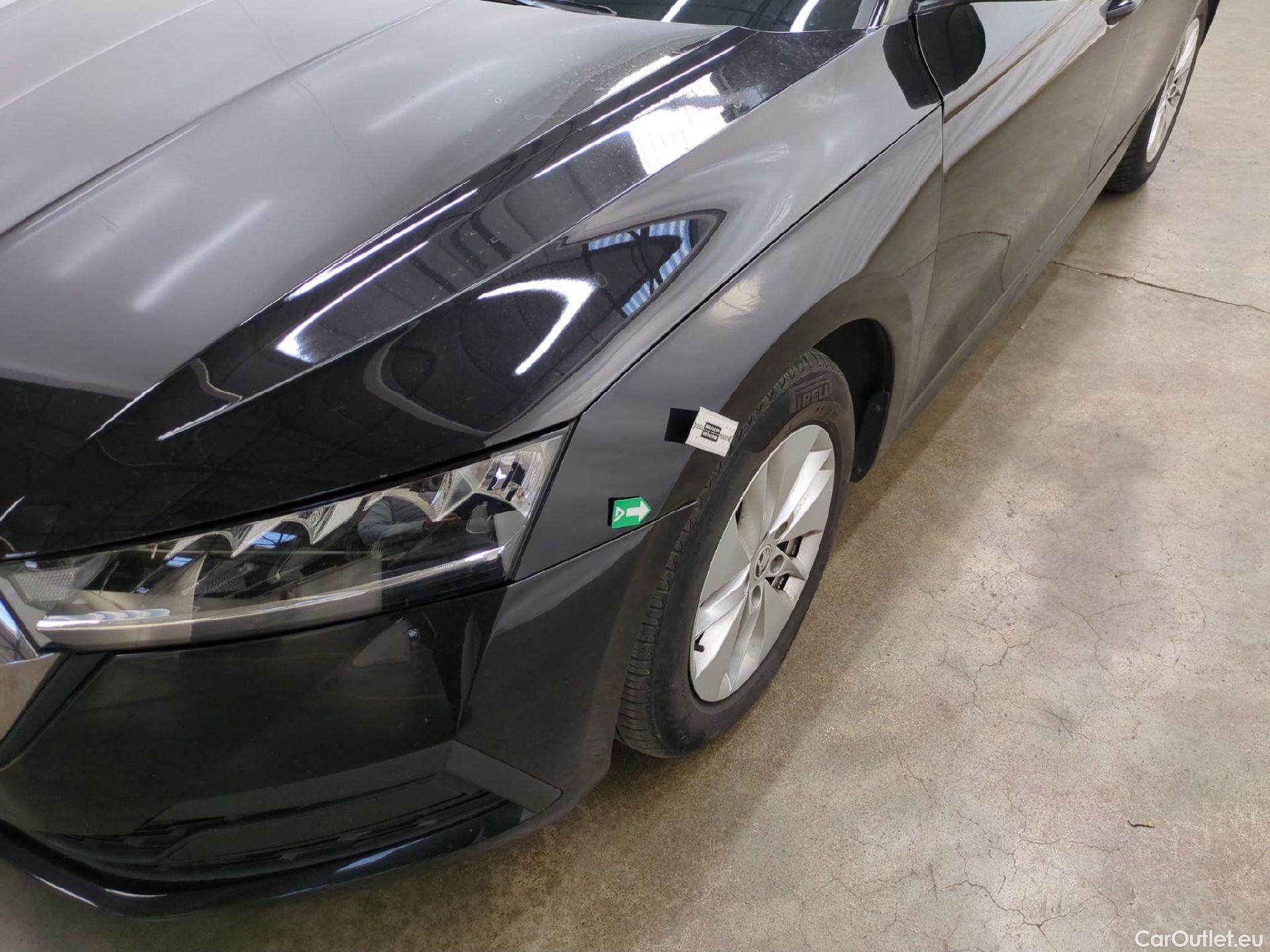  Skoda  Octavia  Break Business 2.0 TDI 150CV BVA7 E6d #32