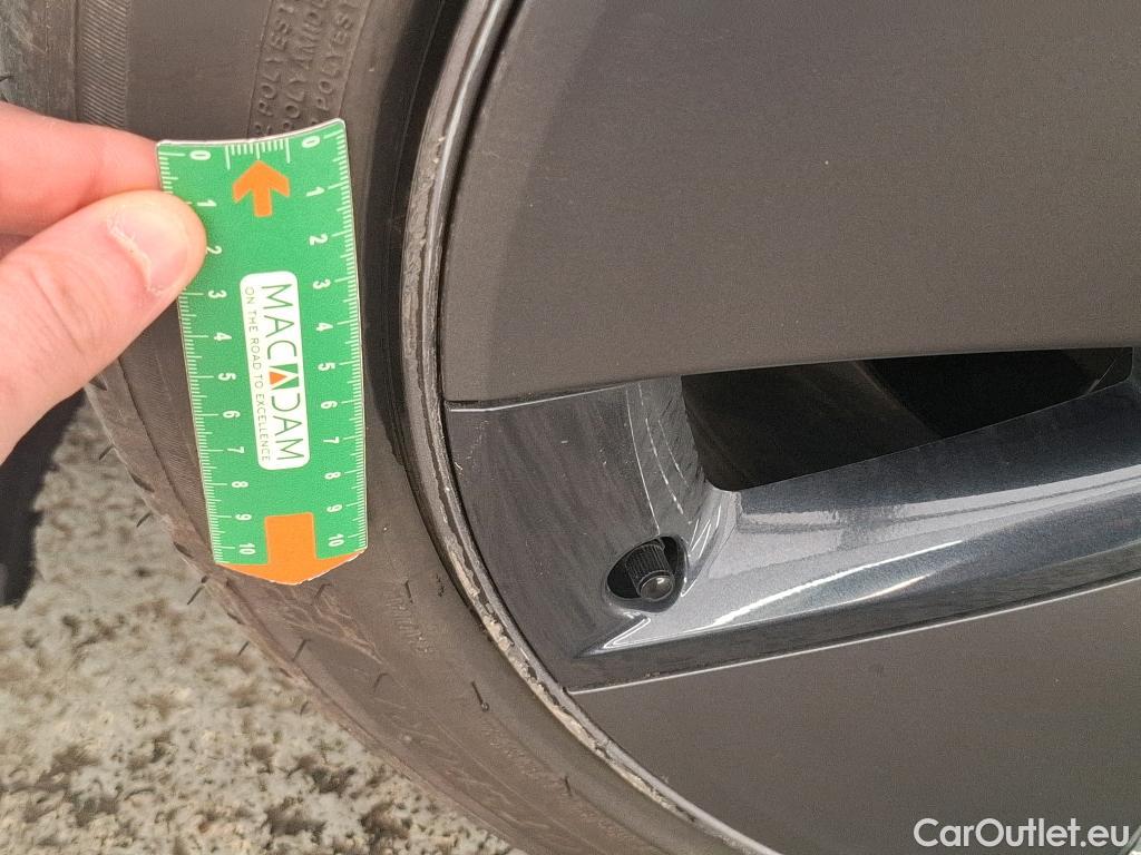  Tesla  Model 3 TESLA  / 2018 / 4P / Berline Propulsion #13