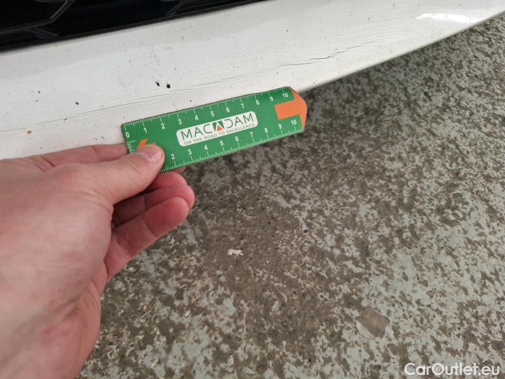  Toyota  Corolla TOYOTA  Touring Sports / 2018 / 5P / Break Hybride 122h Dynamic Business Stage Acad #3