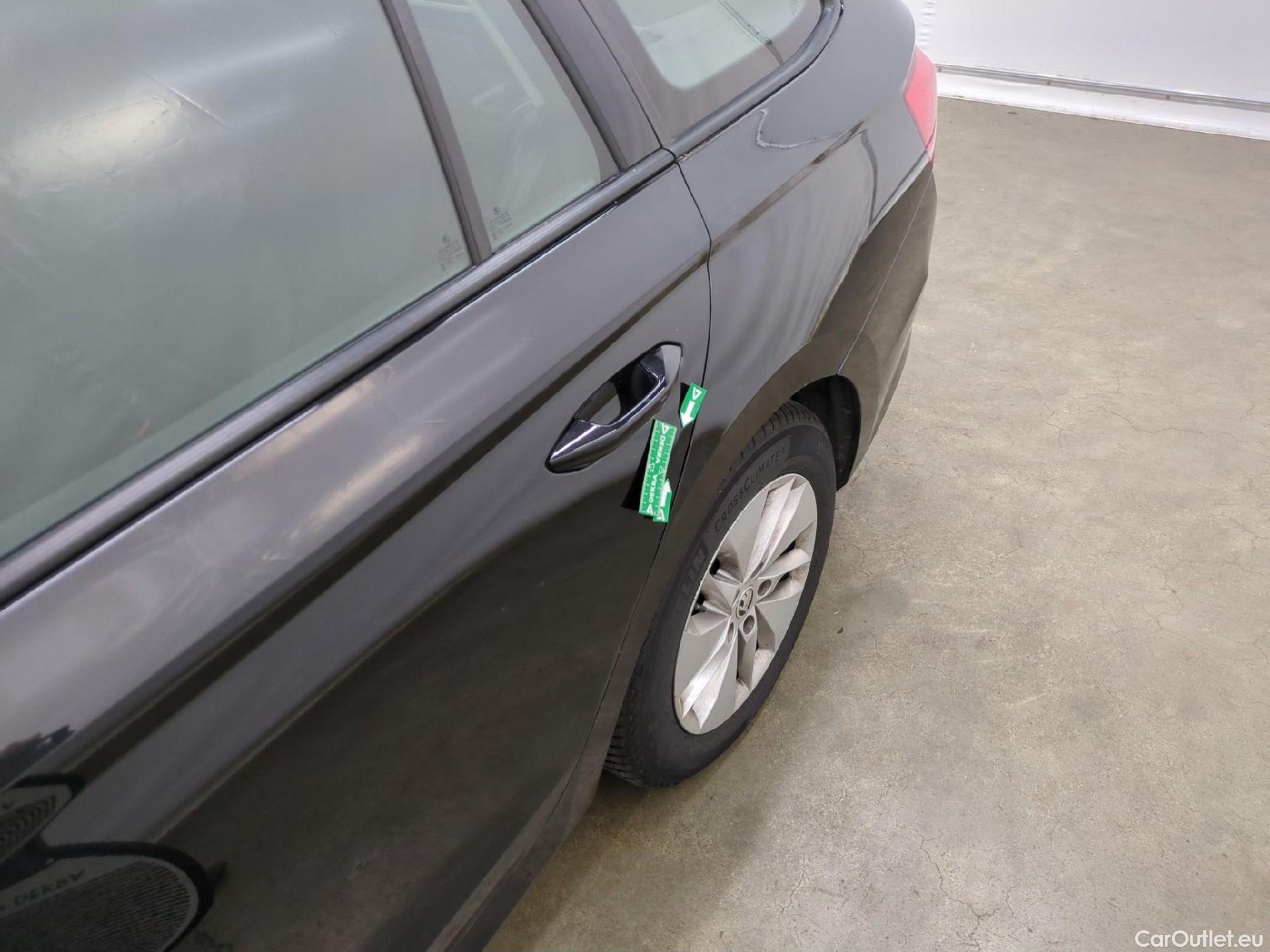  Skoda  Octavia  Break Business 2.0 TDI 150CV BVA7 E6d #35