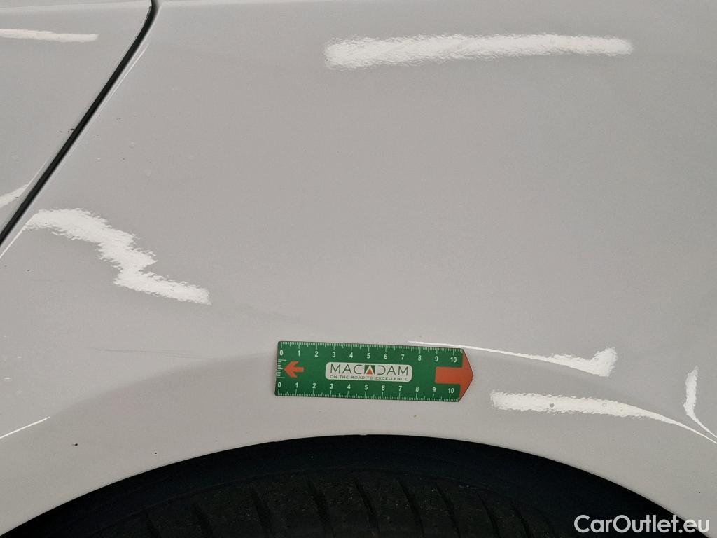  Tesla  Model 3 TESLA  / 2018 / 4P / Berline Propulsion #8