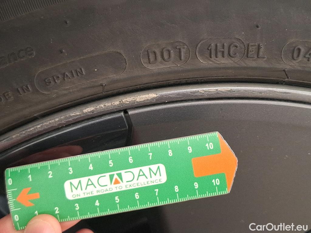  Tesla  Model 3 TESLA  / 2018 / 4P / Berline Propulsion #25